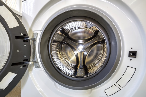 what are the different features of a washer-dryer combination washing machine?